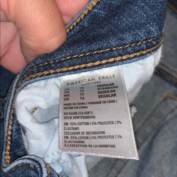 American Eagle 🦅 Kick Boot Jeans - Picture 3 of 4